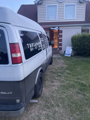 Mobile Locksmith office