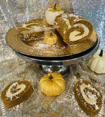 Amazing Pumpkin Roll