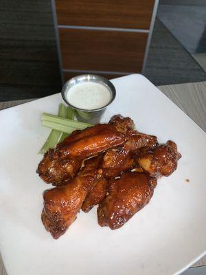 Glazed bbq wings