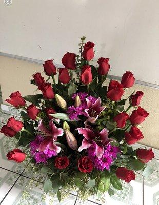 Flower arrangement ! High  quality roses!