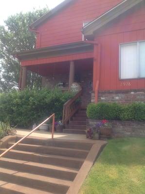 Abbey House front entrance.  Follow the path to the left around the building to find Silkface.