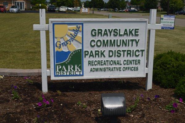 The Grayslake Park District Recreation Center offers recreation and athletic programs for people of all ages.