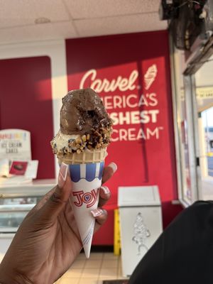 2 scoop -butter pecan + Choco fudge