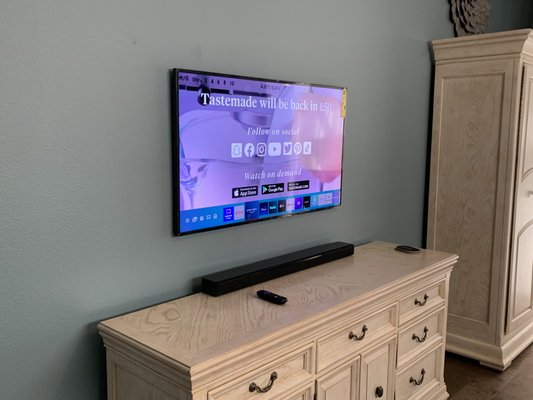 New Samsung Frame TV with Yamaha MusicCast Soundbar Installation - Resident - Tampa, FL 33626