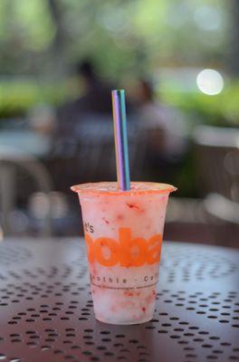 Regular Strawberry Lemon Slush-- No boba.