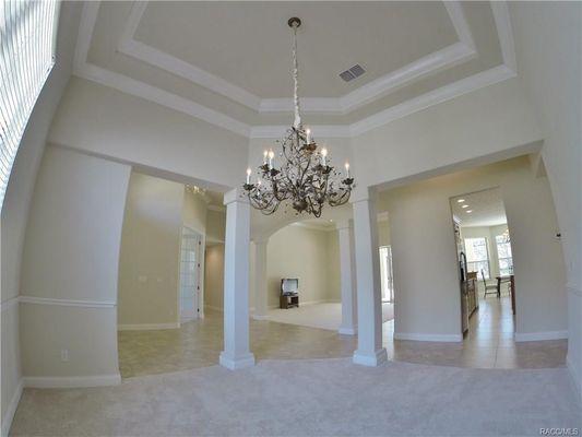 The Lovely Pecan  4/3/3 Beverly Hills, Florida $348,000