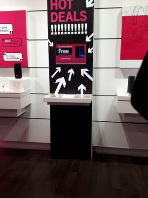 Great service @ T-Mobile near Kings Plaza! Ask for Freiro.