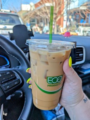 Iced vanilla oat latte - lifewithhanny