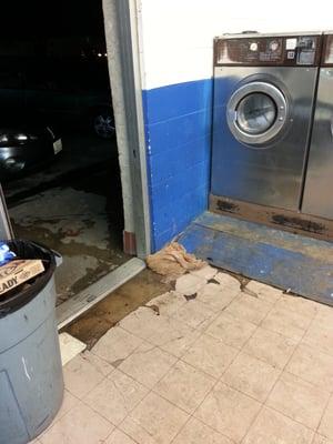 CJ's Coin Wash.