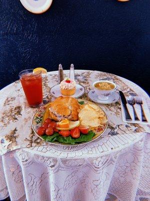 Signature chicken salad with an amazing chicken noodle soup. Hibiscus tea and and a strawberry cupcake to top it all off.