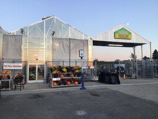 Garden Center at Tractor Supply