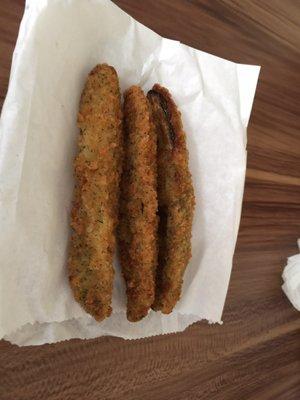 Fried dill pickles. Tasty!