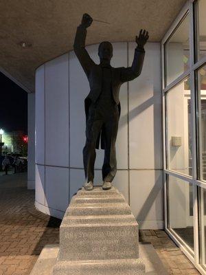 Statute of Lima Symphony Orchestra @ Veterans Memorial Civic & Convention Center