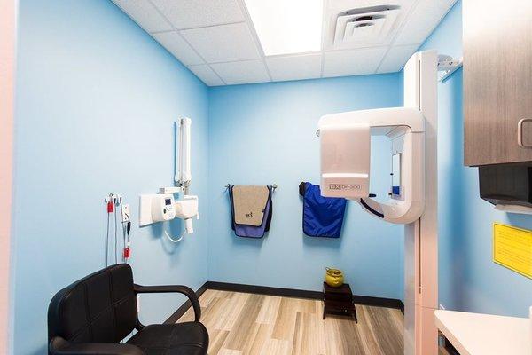 Gendex GXDP-300 Panoramic X-ray Machine at Dallas dentist Fresca Dental