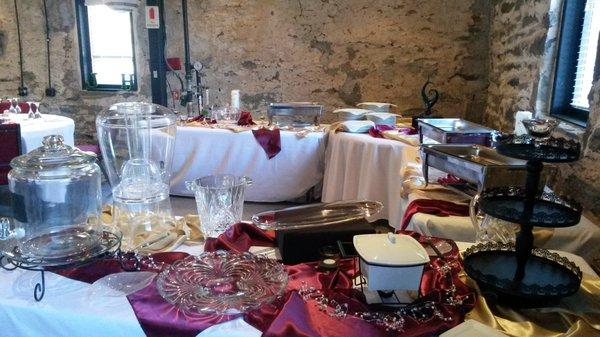 An indoor wedding at The Rock Barn.