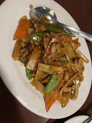 648. Mushrooms with Snow Peas Bamboo Shoot