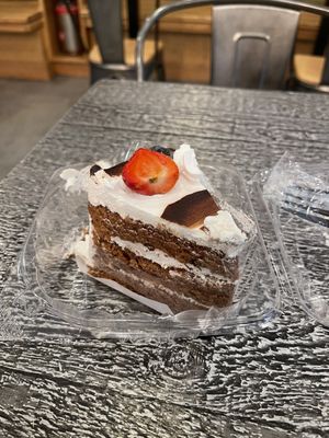 Fresh Cream Cake