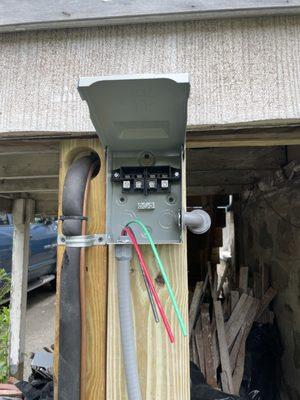 Ac Condenser disconnects