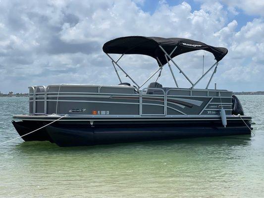 Salty Boat Rental rents this beautiful new 2021 Ranger 24' pontoon boat.