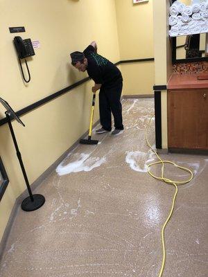 Deep floor cleaning