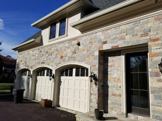 Combination of Stone, Stucco and Precast residence.Project in BROOKVILLE NY.
 Learn more at:www.castrostonework.com