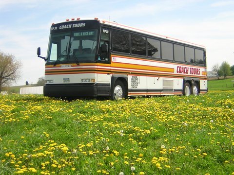 TOURING PENN DUTCH COUNTRY PENNSYLVANIA