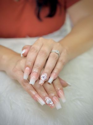 Elite Nails