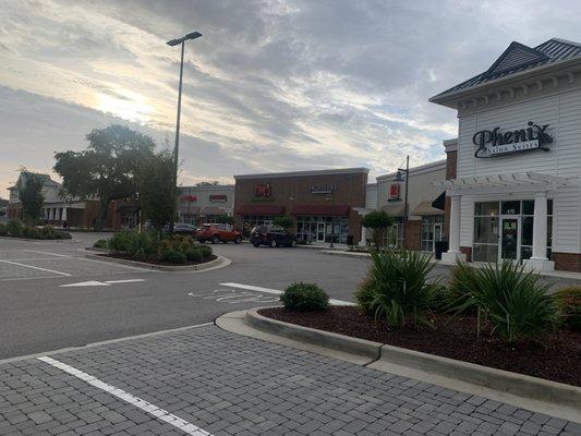 Same shopping center as Publix, MOE's, and 9 Rounds