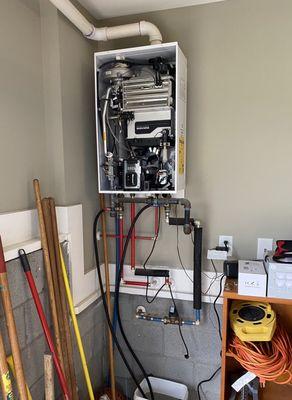 Tankless water heater maintenance