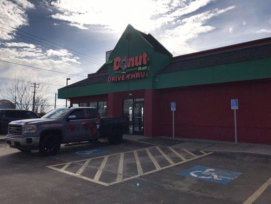 Provided electrical services for these guys. What used to be BBQ Place is now Donut Shop.