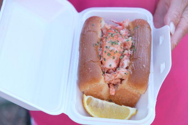 Connecticut Style Lobster Roll