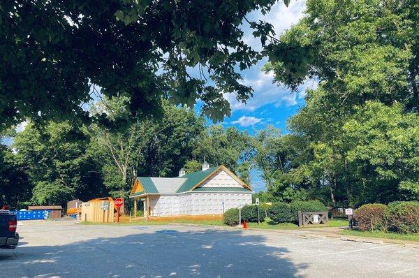 Goose Creek Park entrance