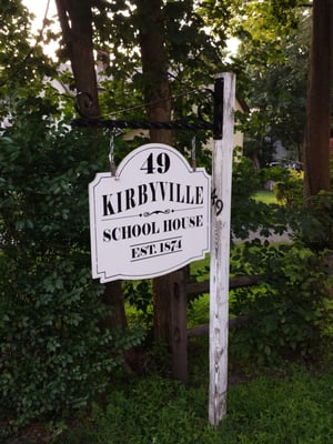 Kirbyville School House