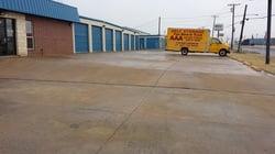 Moving Truck Self Storage Paris Texas