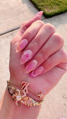 Trendy nails design