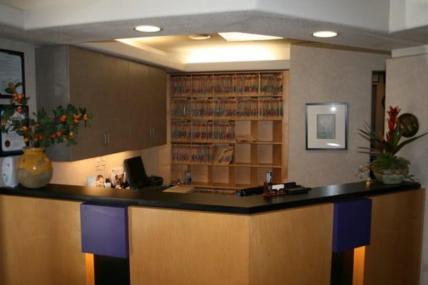 Dental veneers | Reception desk