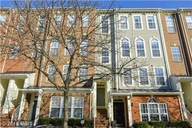 Check out this new condo listing in the Kentlands! $400,000