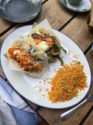 Buffalo chicken and cheeseburger taco