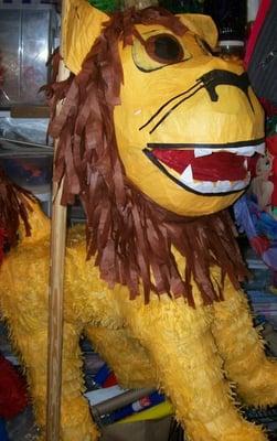 LION PINATA