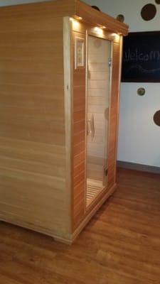 Sunlighten Far infrared Sauna