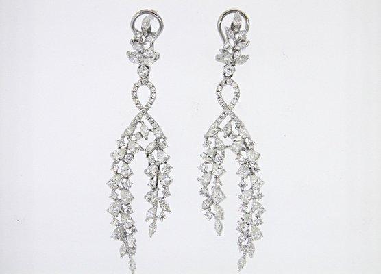 18Kt Diamond drop earrings