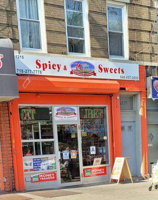 Front of Motin Spicy & Sweets