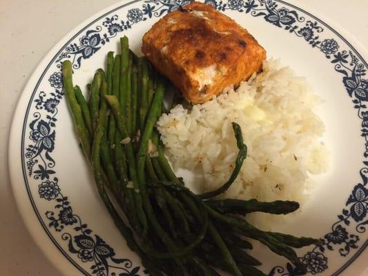 Salmon w/ Jasmine Rice& Asparagus