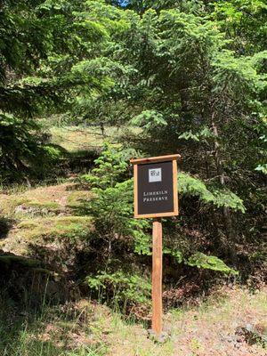 Signage along West Side Road near Limekiln Point State Park.