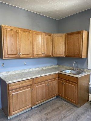 Jcp Construction-Licensed and insured  with over 20 years of experience.  We do bathroom and kitchen remodeling, flooring,painting & more!