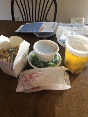 Brown rice, broccoli w/garlic sauce, wonton soup, real crunchy noodles! Yumm