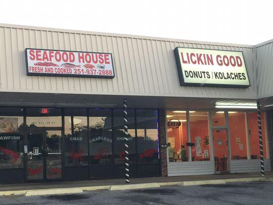 Found maple bacon donuts in Bay Minette, Al.!