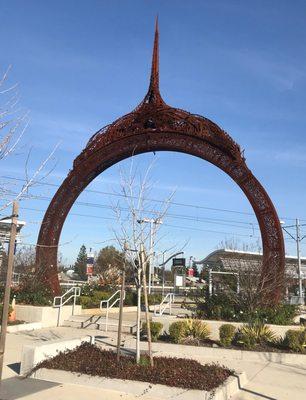 Franklin light rail station artful structure