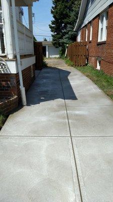 New partial driveway