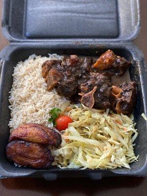 Oxtails with White Rice